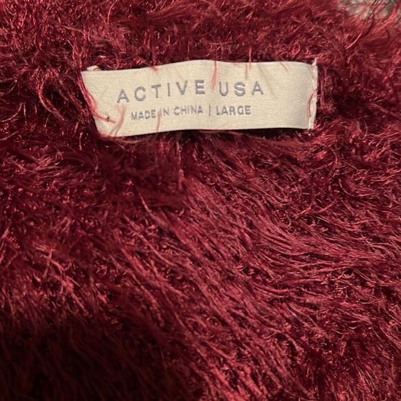 Active USA Women's Maroon Eyelash Knit Boat Neck Crop Sweater - Picture 6 of 7